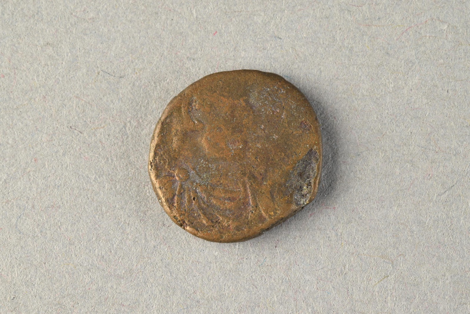 316605