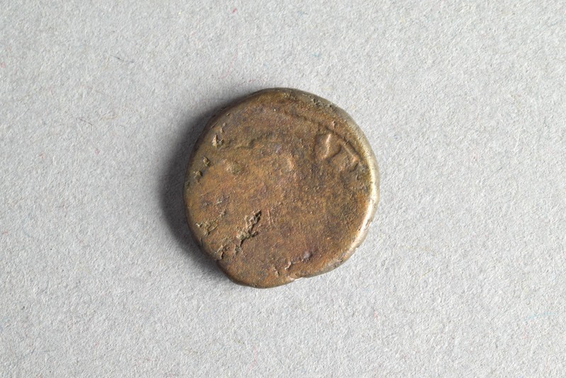 316697