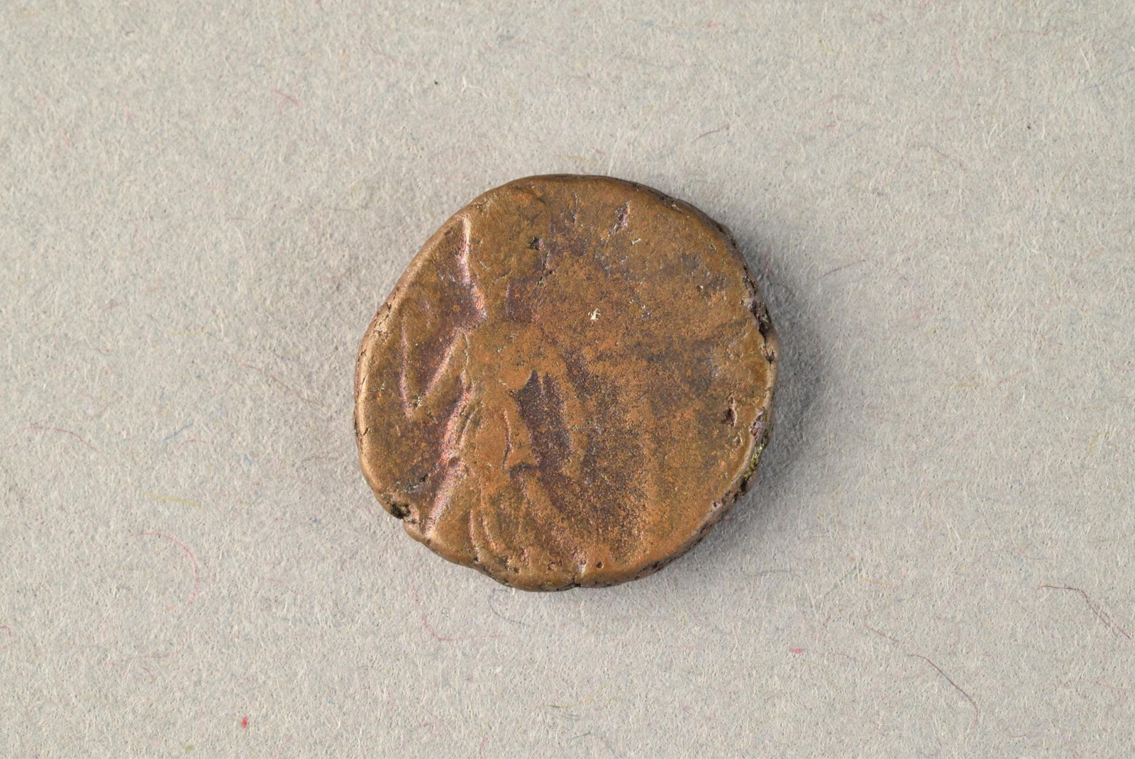 316827