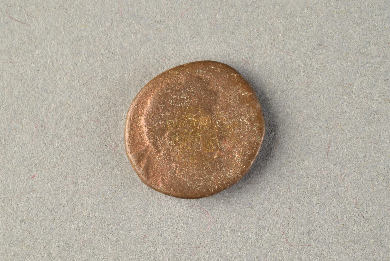 316945