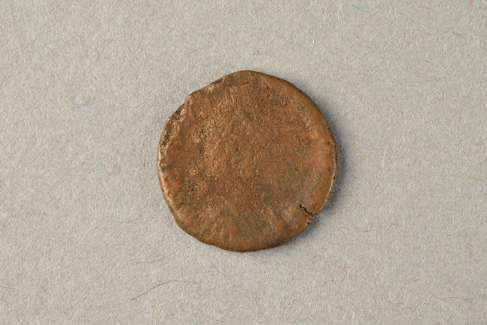317591