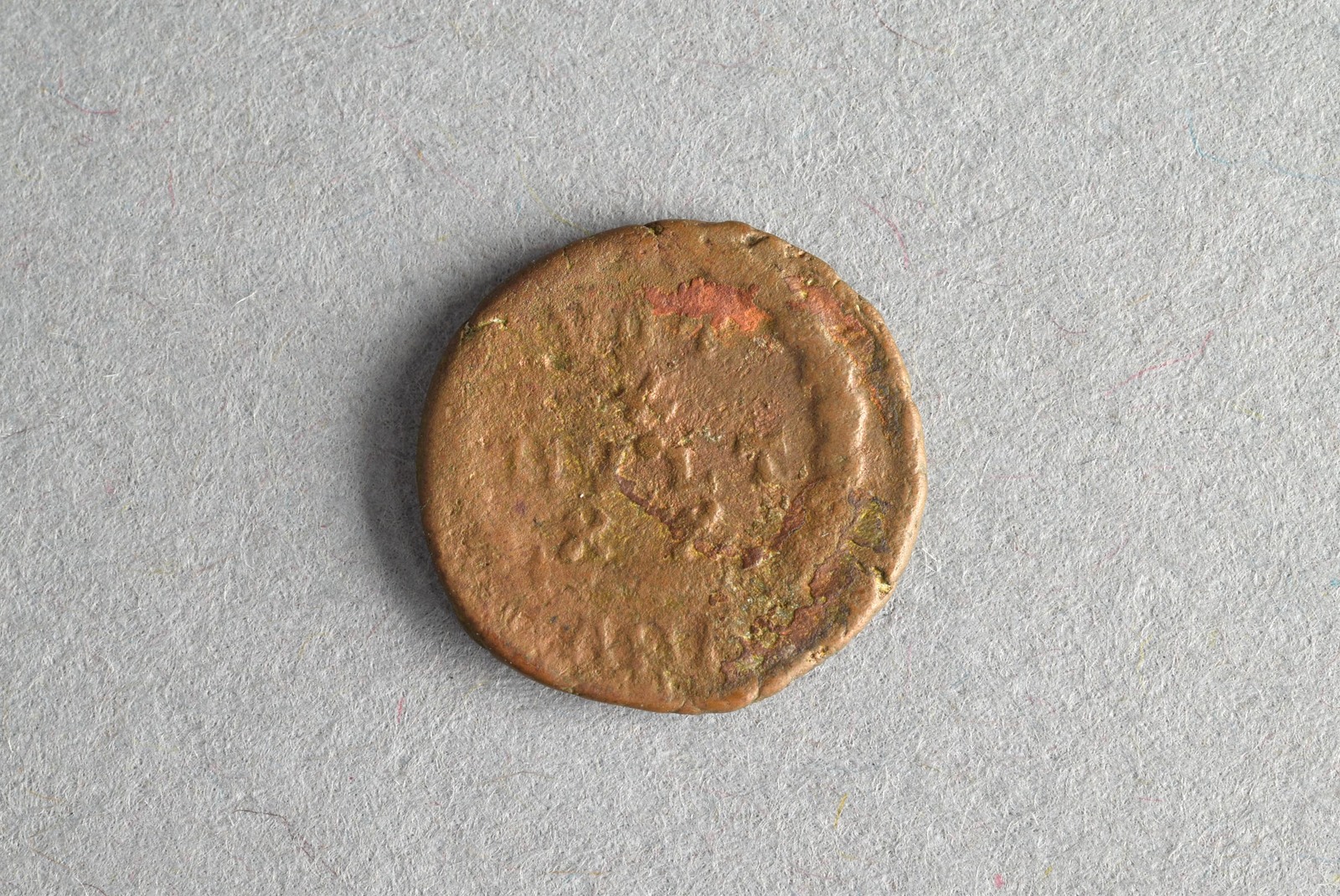 317653