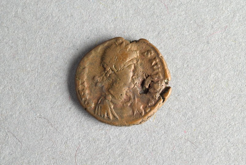 317660