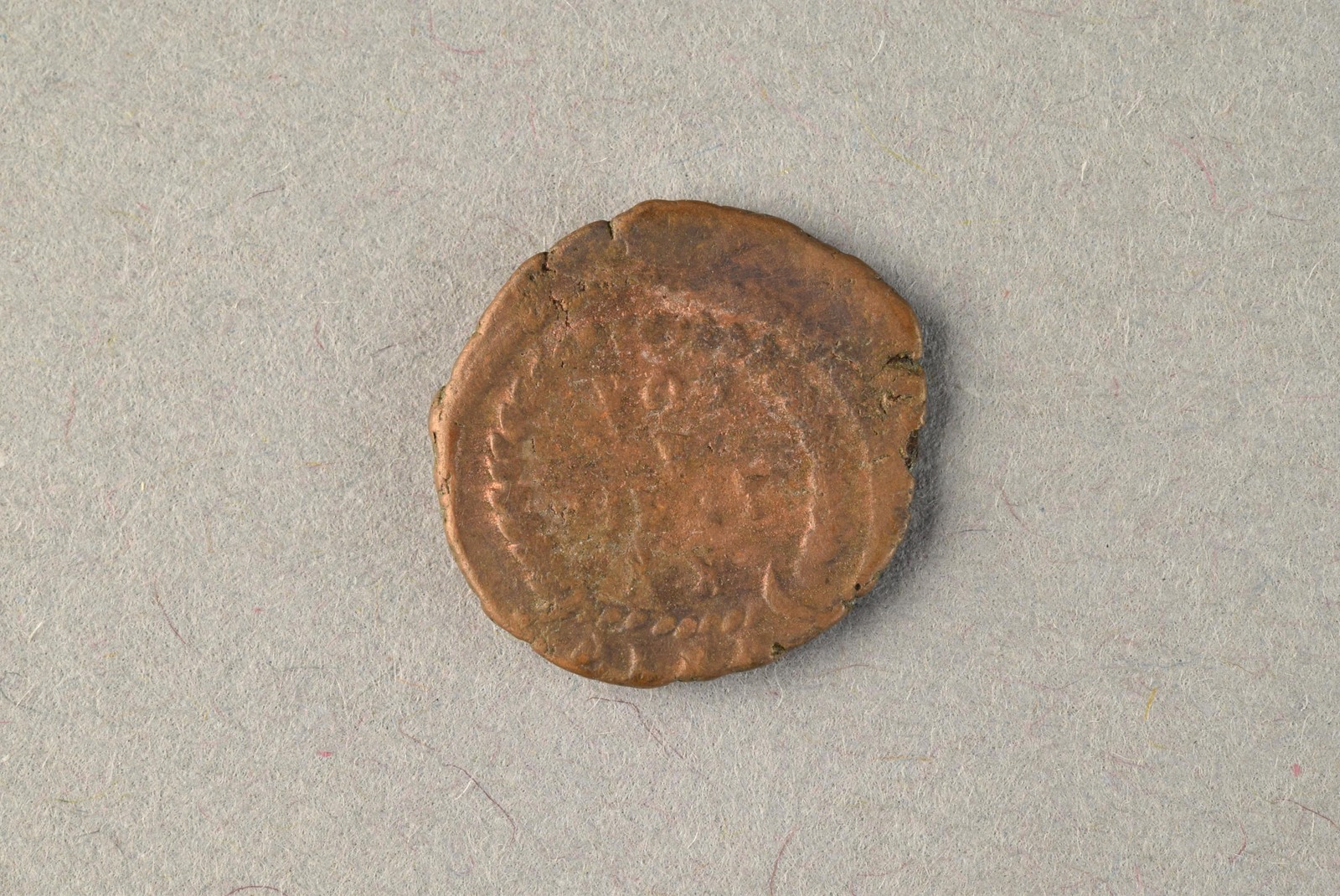 317745