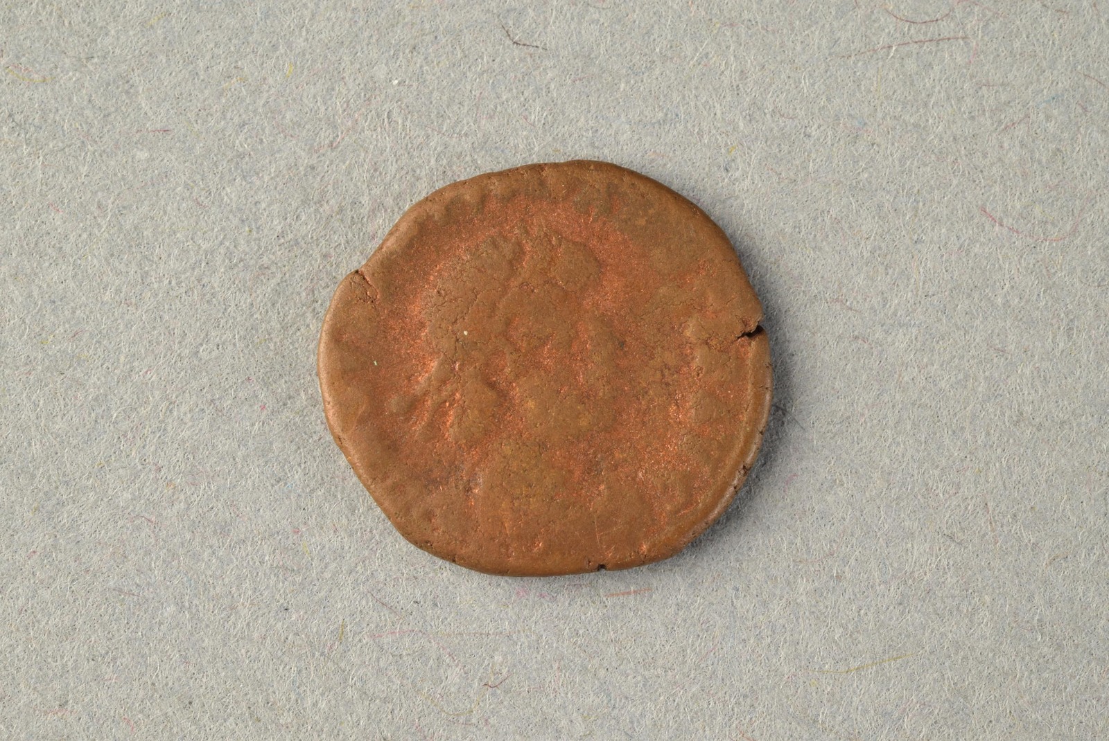 317903