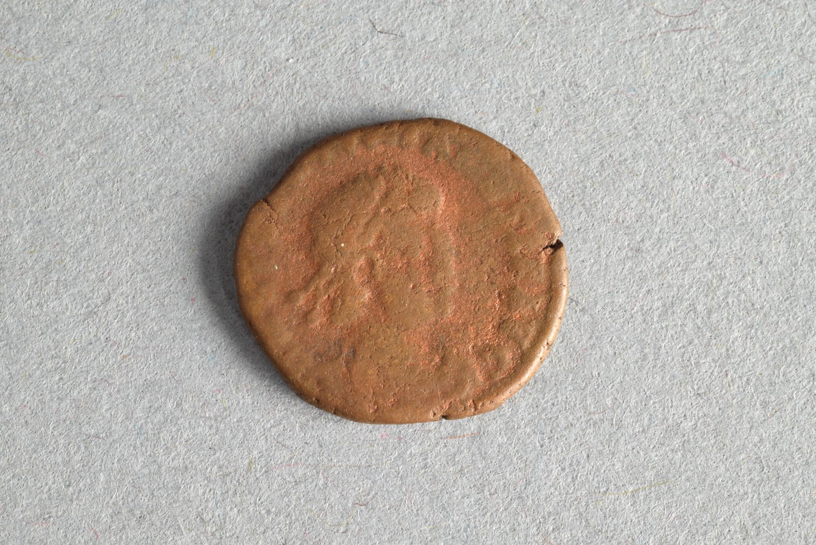 317904