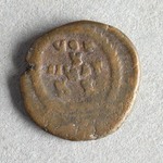 317942