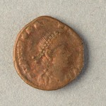 318133