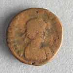 318180