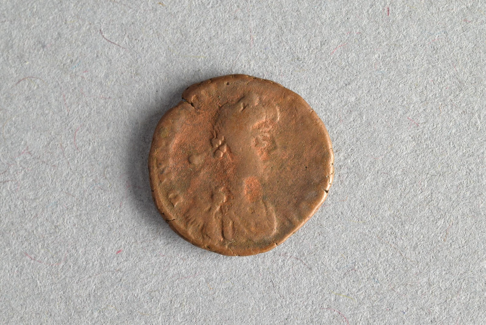 318219