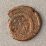 318442