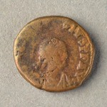 318521