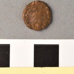 318600