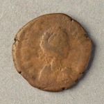 318621