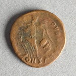 318873