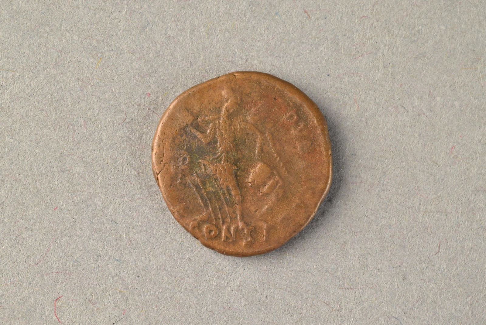 318874