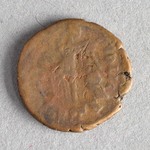 318906