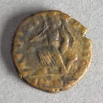 318962