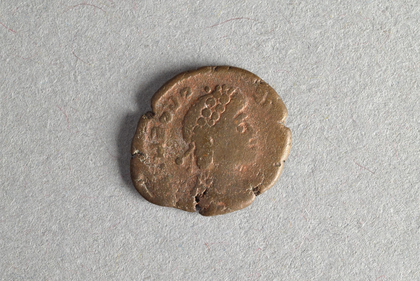 318971