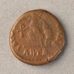 319352