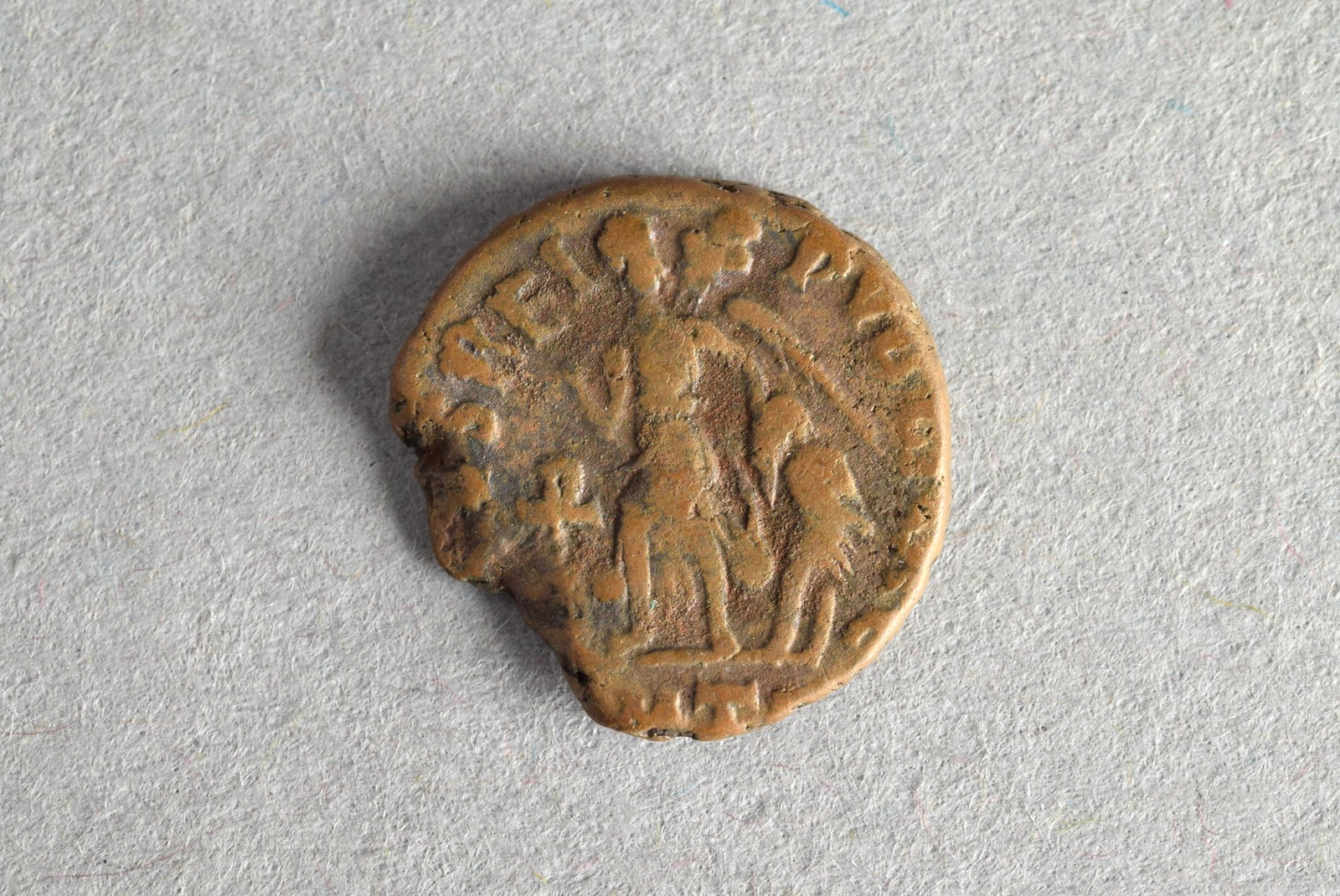 319379