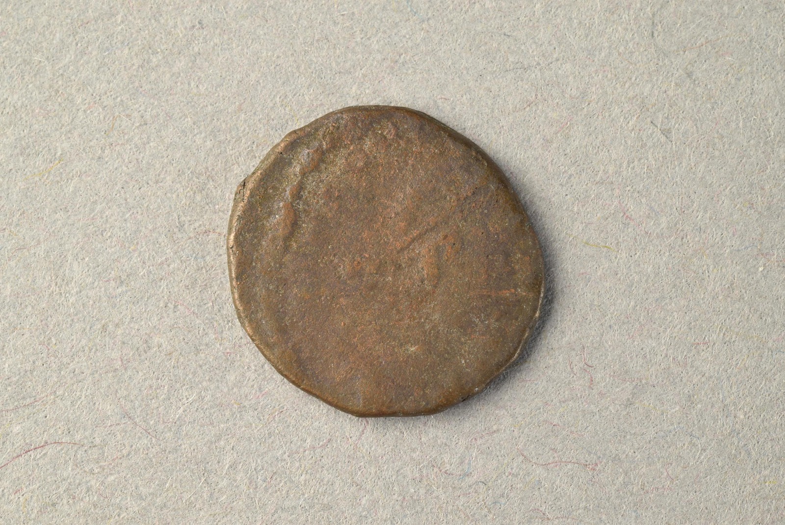 319515