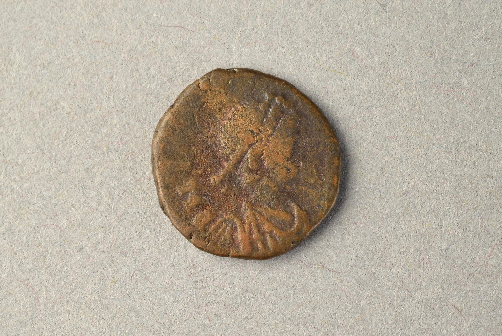 319630