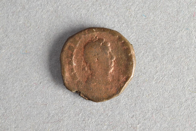 319635