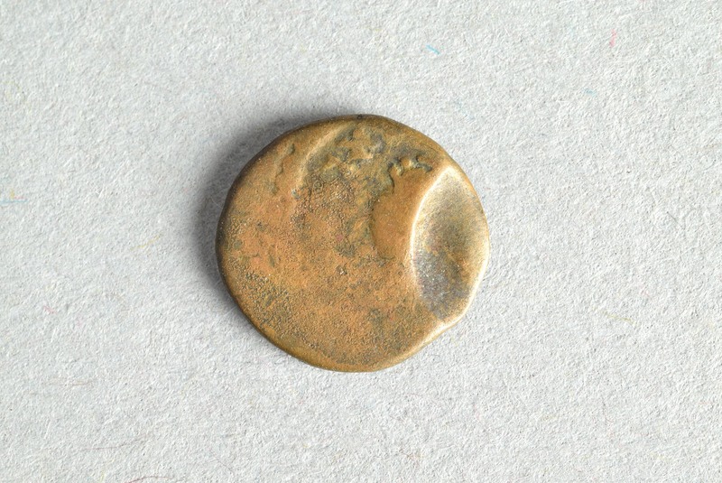319740