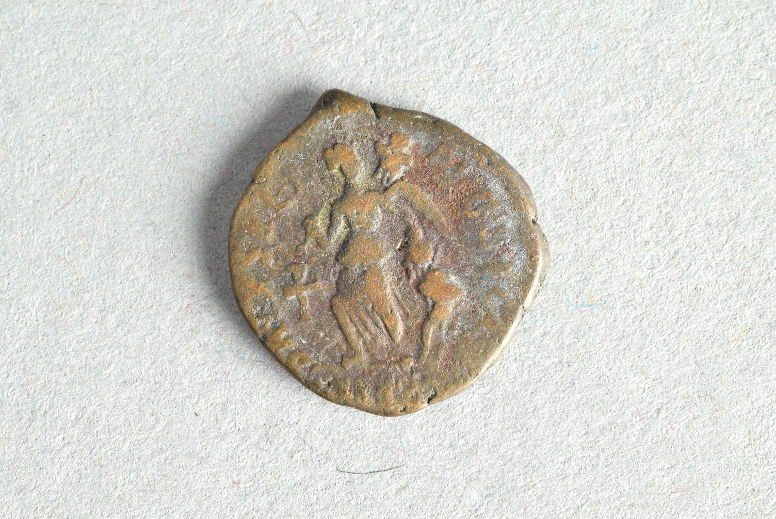 320095