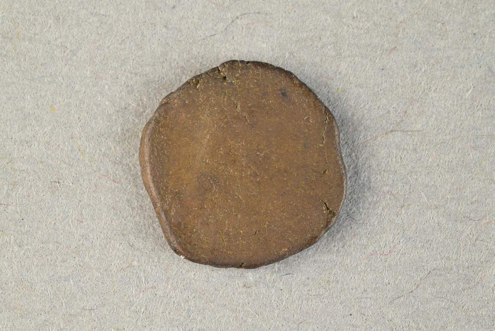 322907