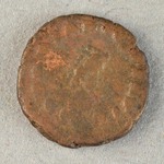 323085