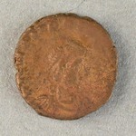 323090