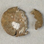 323141