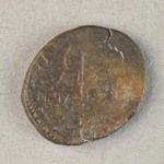 323686