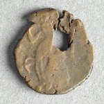 324067