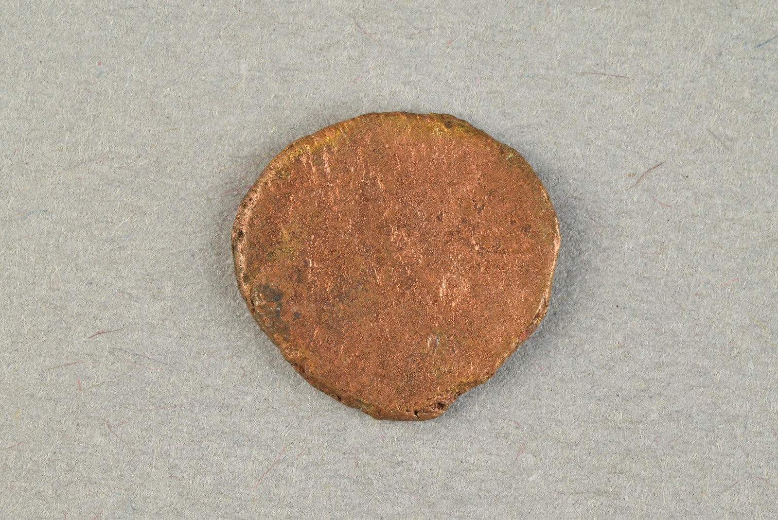 329046