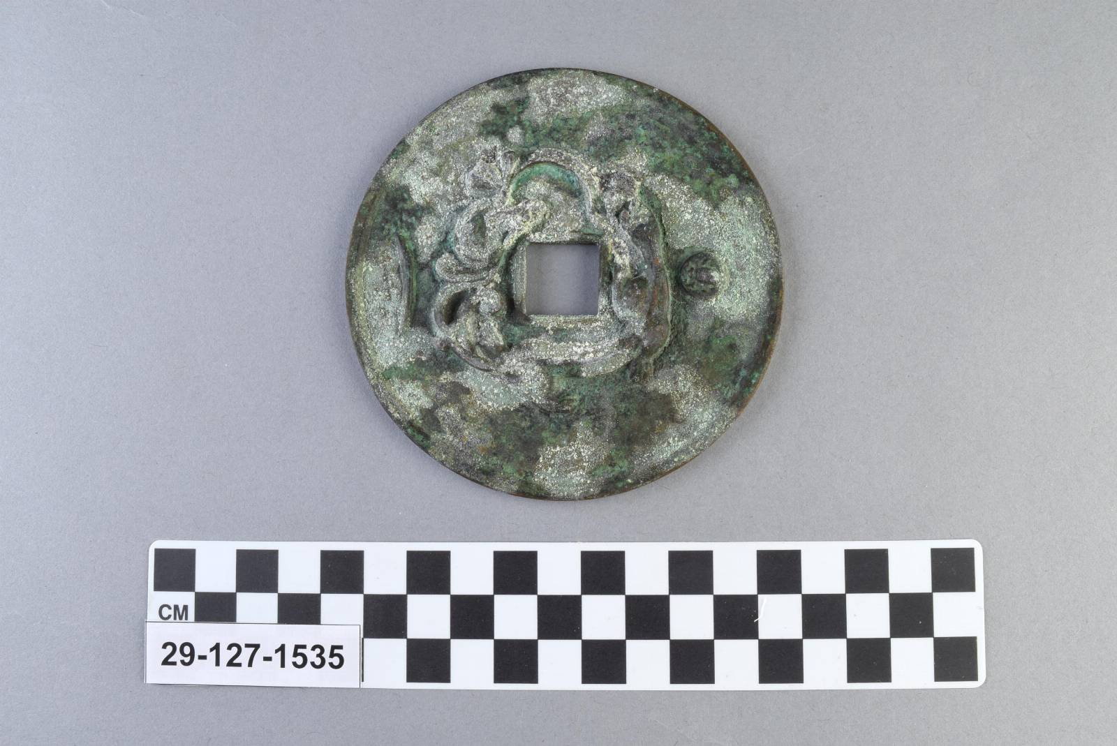 366898