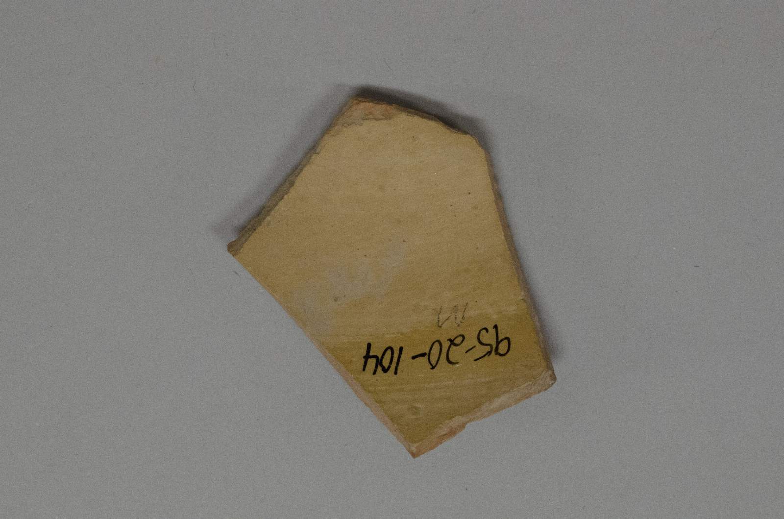 370773