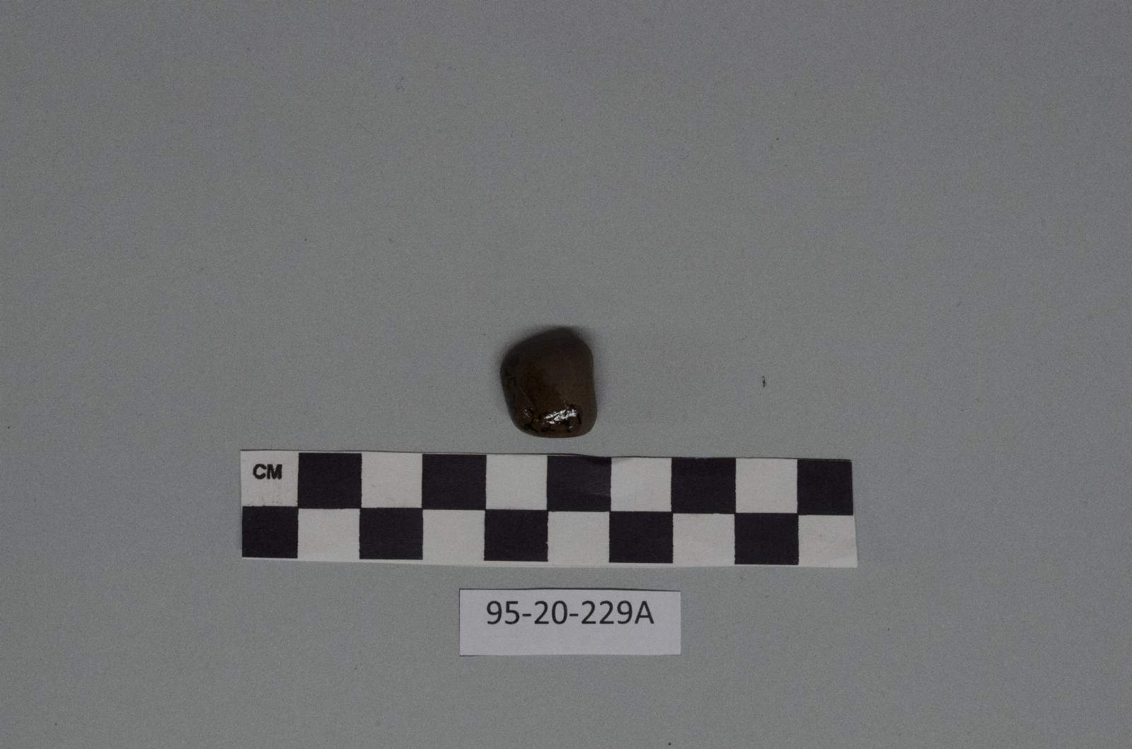 370858
