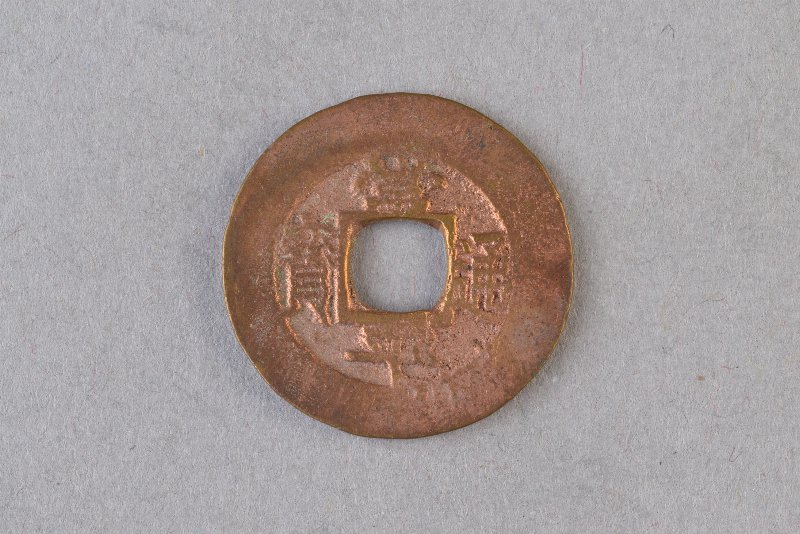 376867