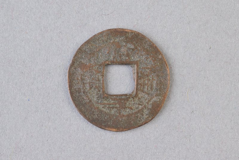378360