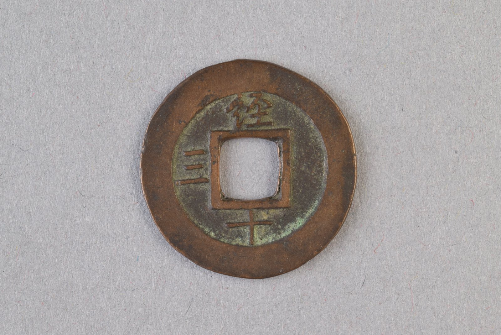 395028