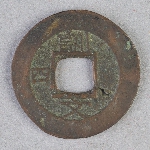 400300