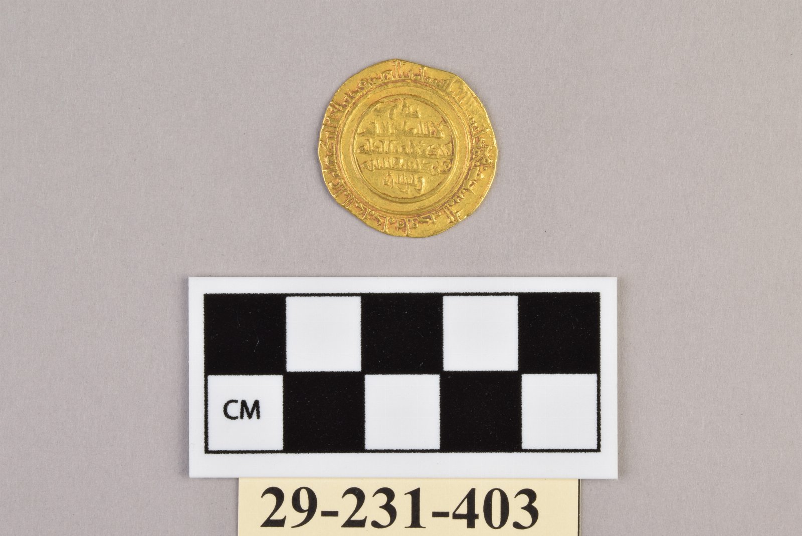 407718