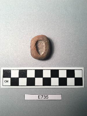 E735