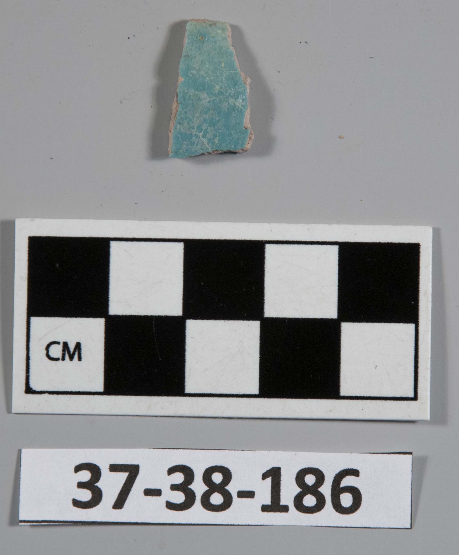 413568
