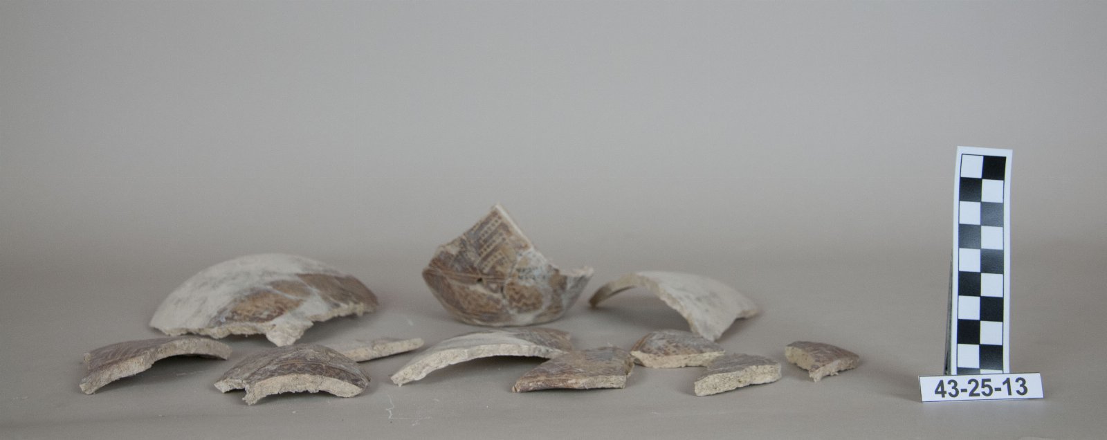 418546