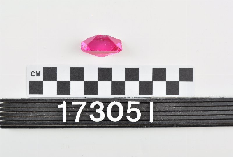 422009