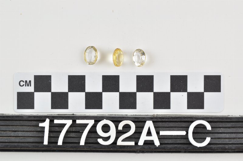 422107